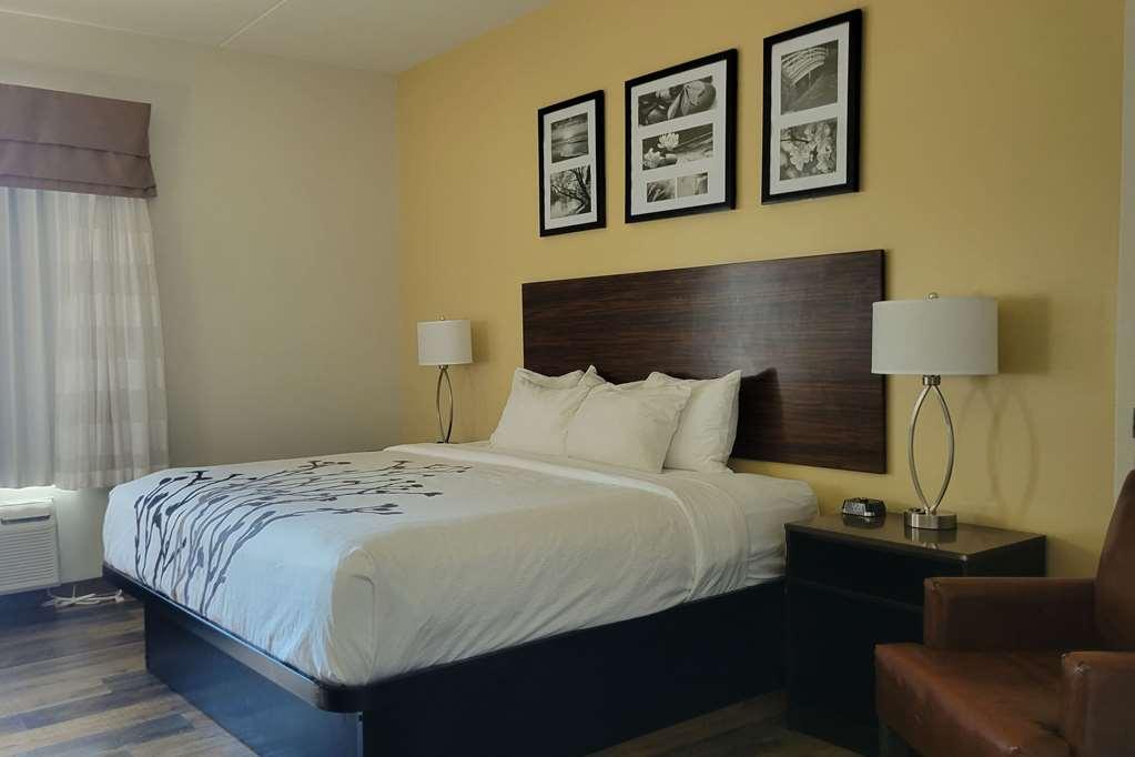 Sleep Inn & Suites Panama City Beach Room photo
