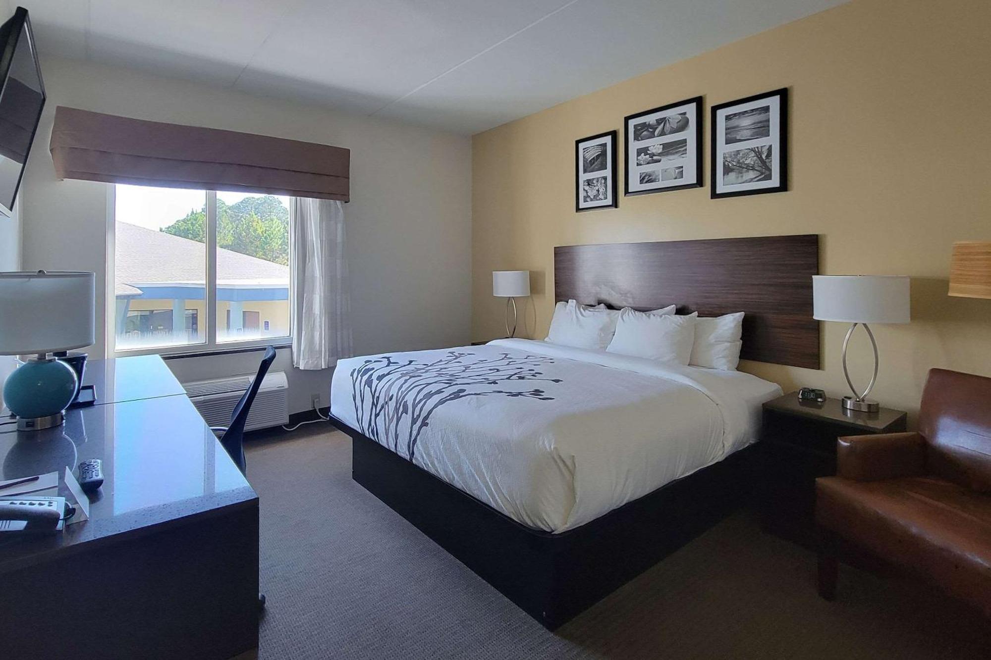 Sleep Inn & Suites Panama City Beach Exterior photo